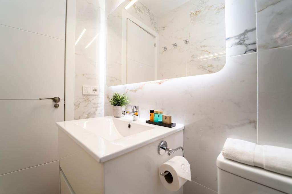 Ocean View Loft Apartment Villajoyosa Luaran gambar